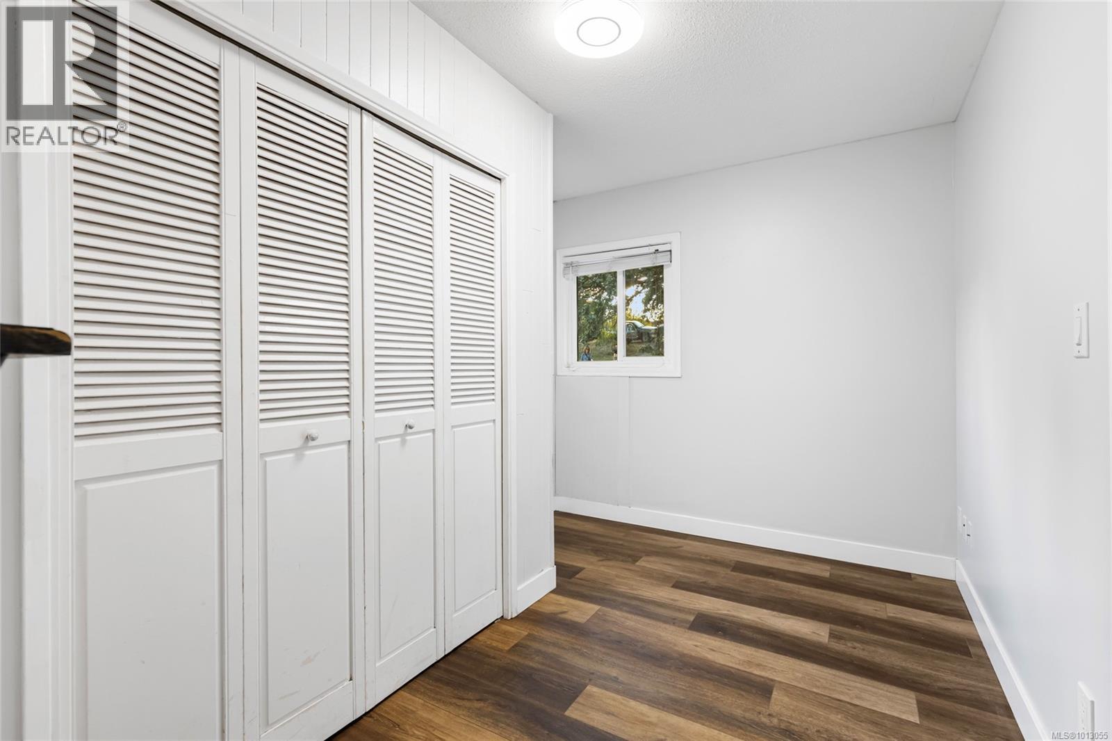 4037 Zinnia Rd, Saanich, British Columbia  V8Z 4W2 - Photo 19 - 1013055