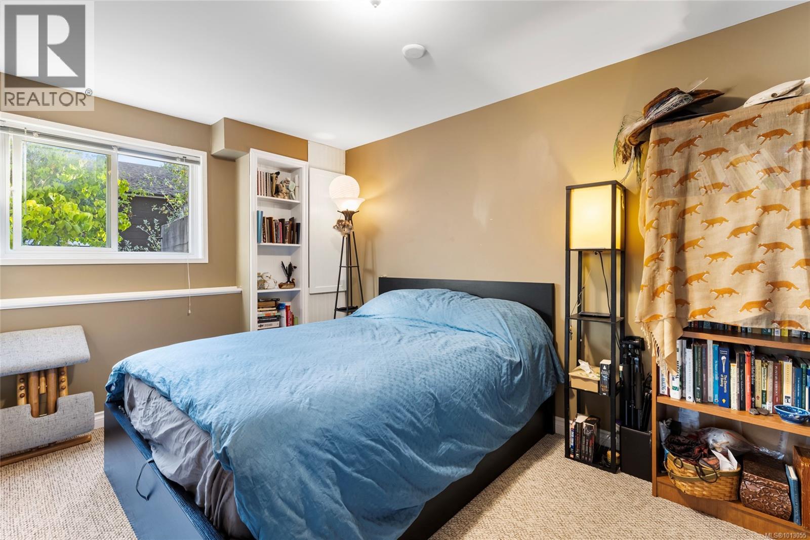 4037 Zinnia Rd, Saanich, British Columbia  V8Z 4W2 - Photo 31 - 1013055