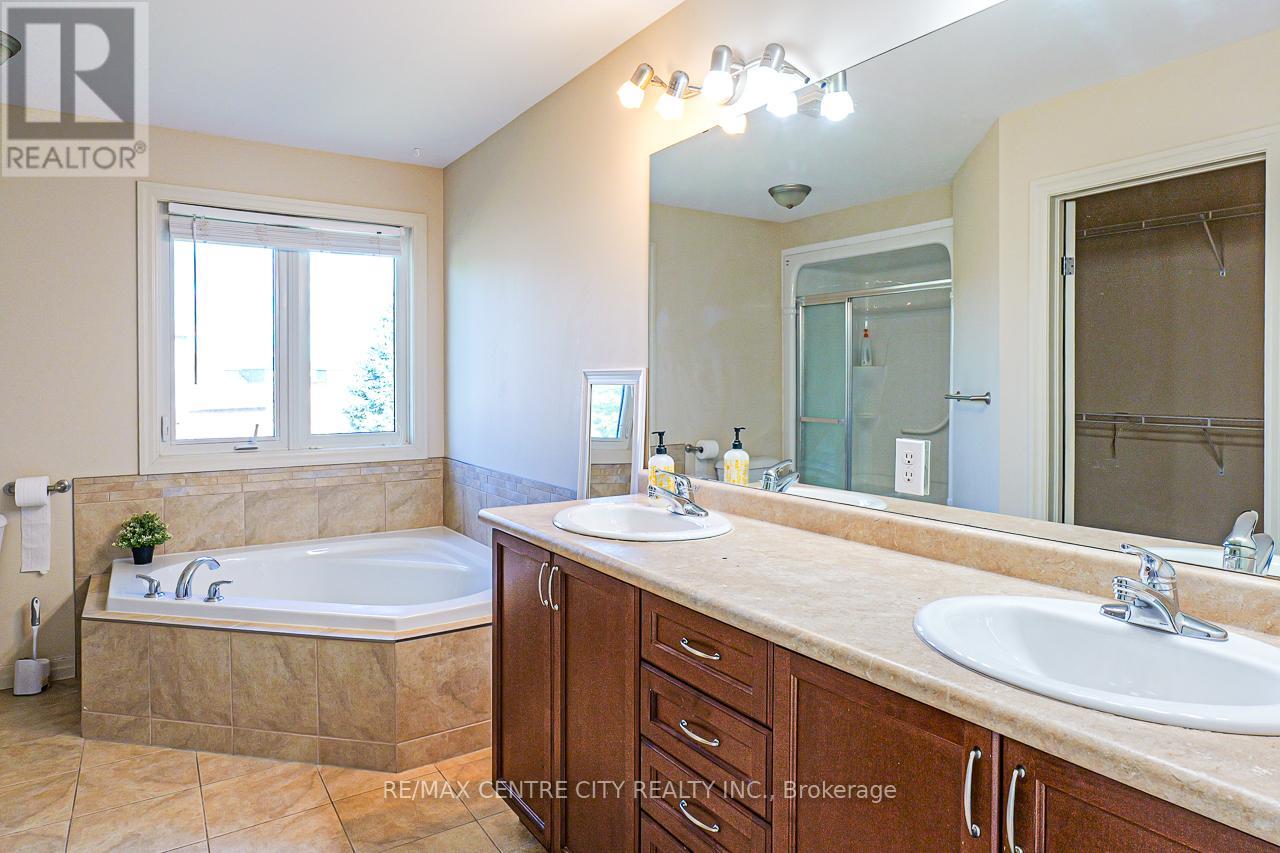 2024 Pennyroyal Street, London North, Ontario  N5X 0E5 - Photo 28 - X12378307
