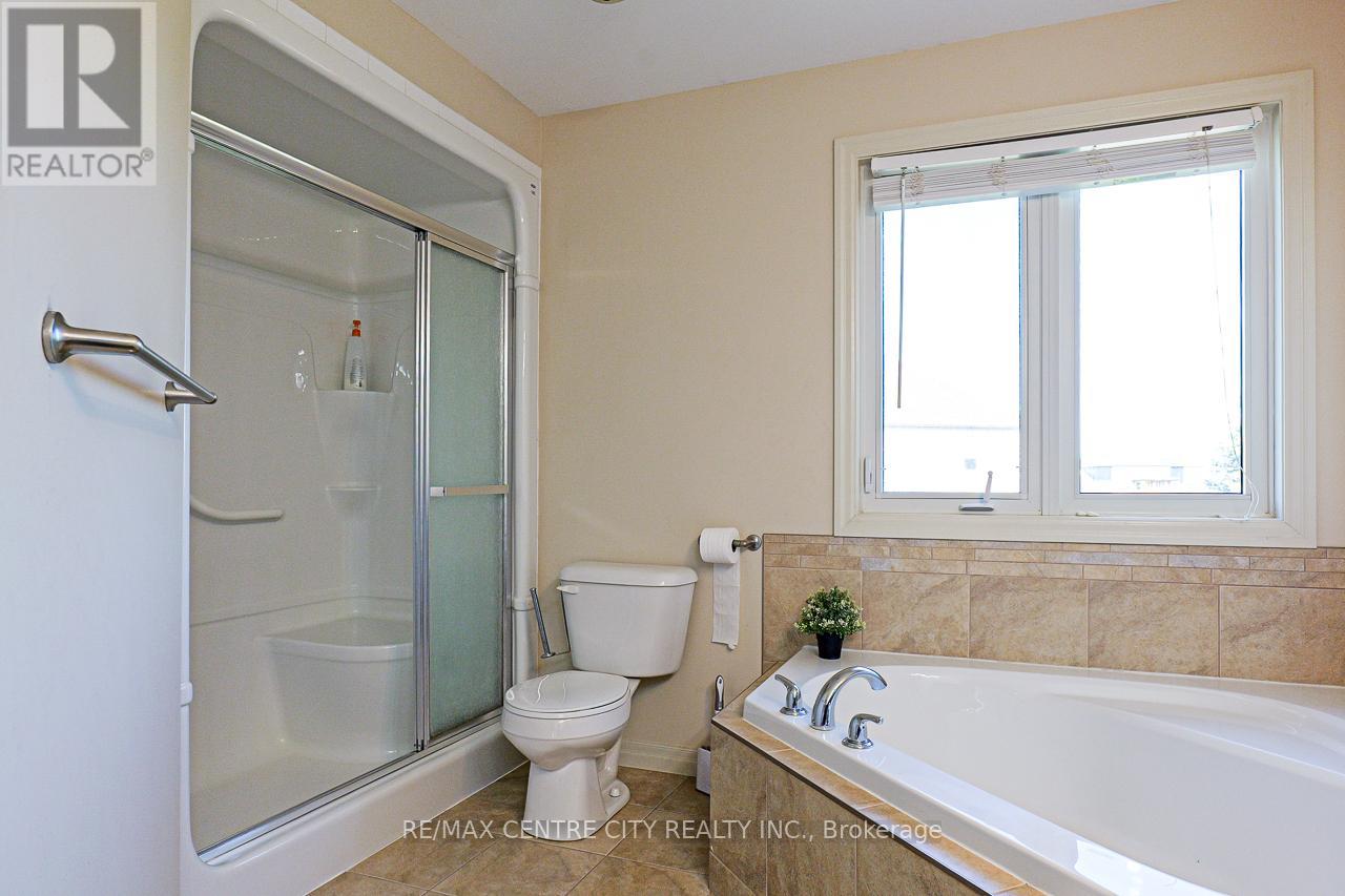 2024 Pennyroyal Street, London North, Ontario  N5X 0E5 - Photo 29 - X12378307