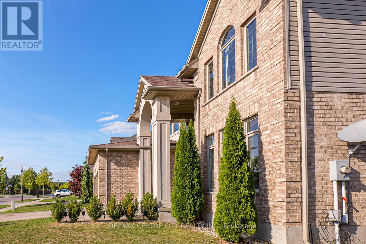 2024 Pennyroyal Street, London North, Ontario  N5X 0E5 - Photo 3 - X12378307