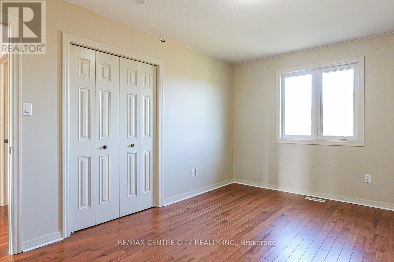 2024 Pennyroyal Street, London North, Ontario  N5X 0E5 - Photo 40 - X12378307