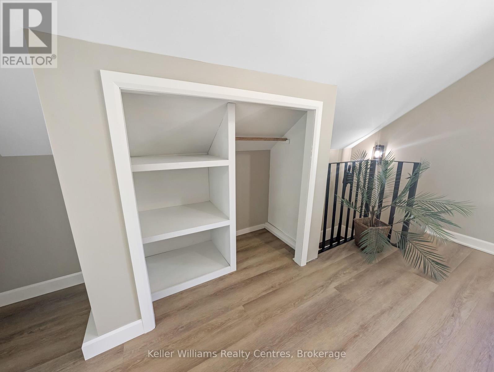 52 Queen Street W, South Bruce Peninsula, Ontario  N0H 1P0 - Photo 23 - X12251040