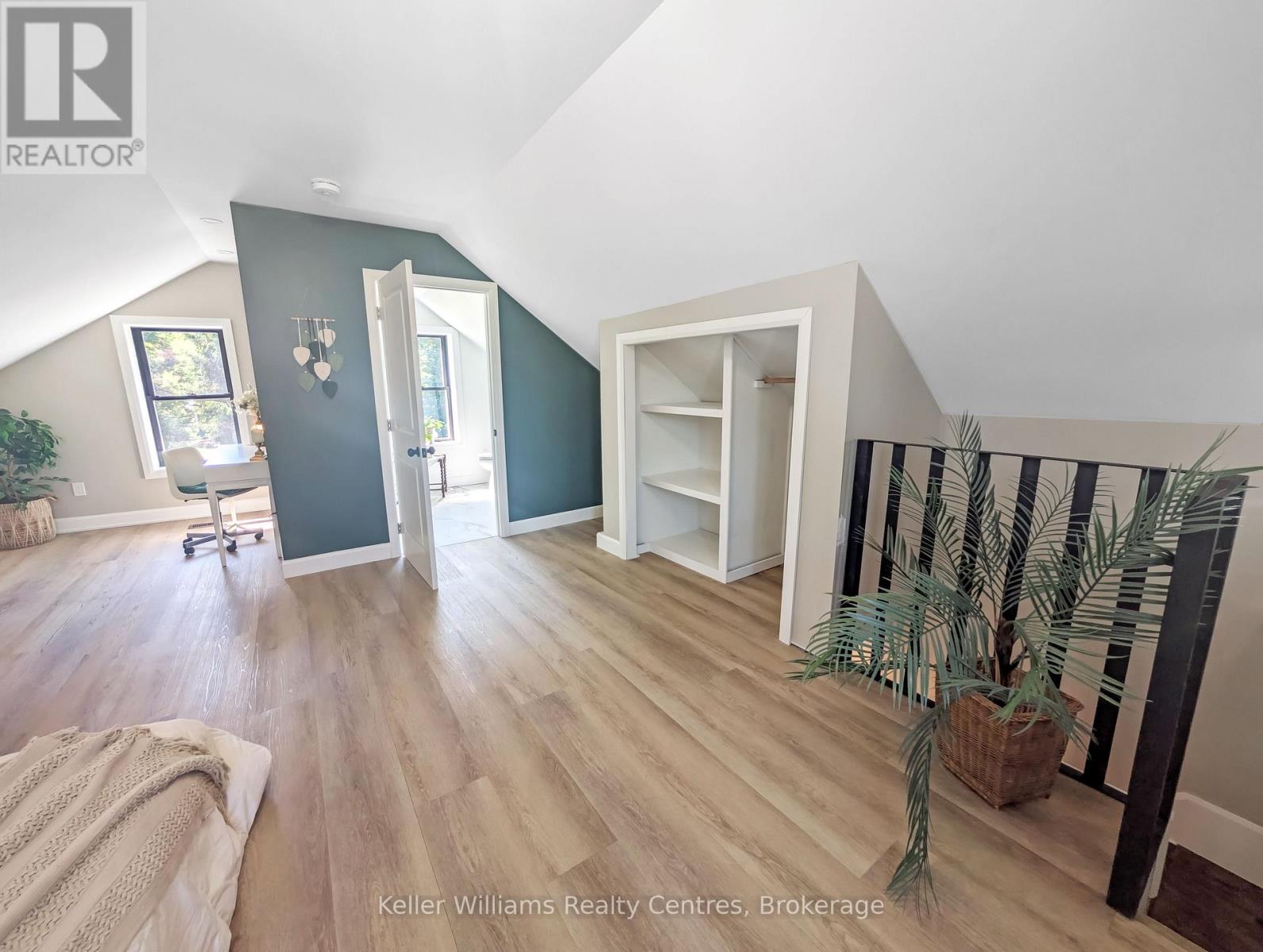 52 Queen Street W, South Bruce Peninsula, Ontario  N0H 1P0 - Photo 24 - X12251040