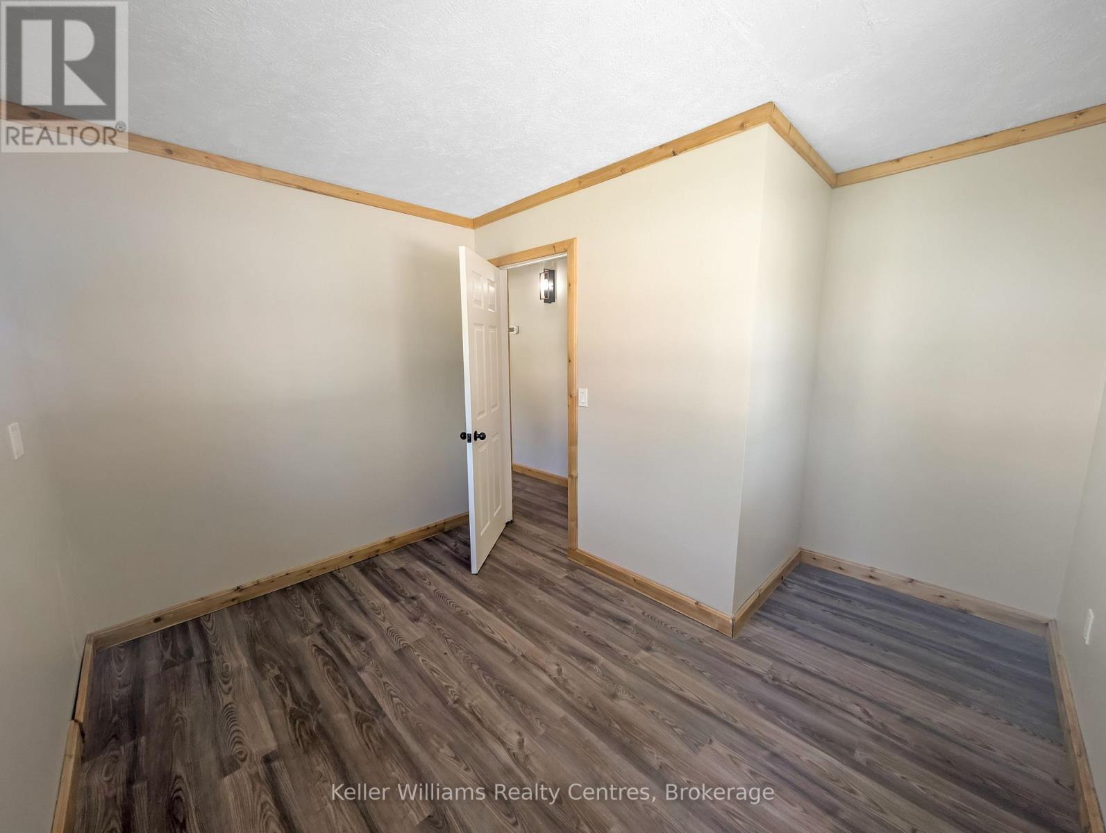 52 Queen Street W, South Bruce Peninsula, Ontario  N0H 1P0 - Photo 35 - X12251040