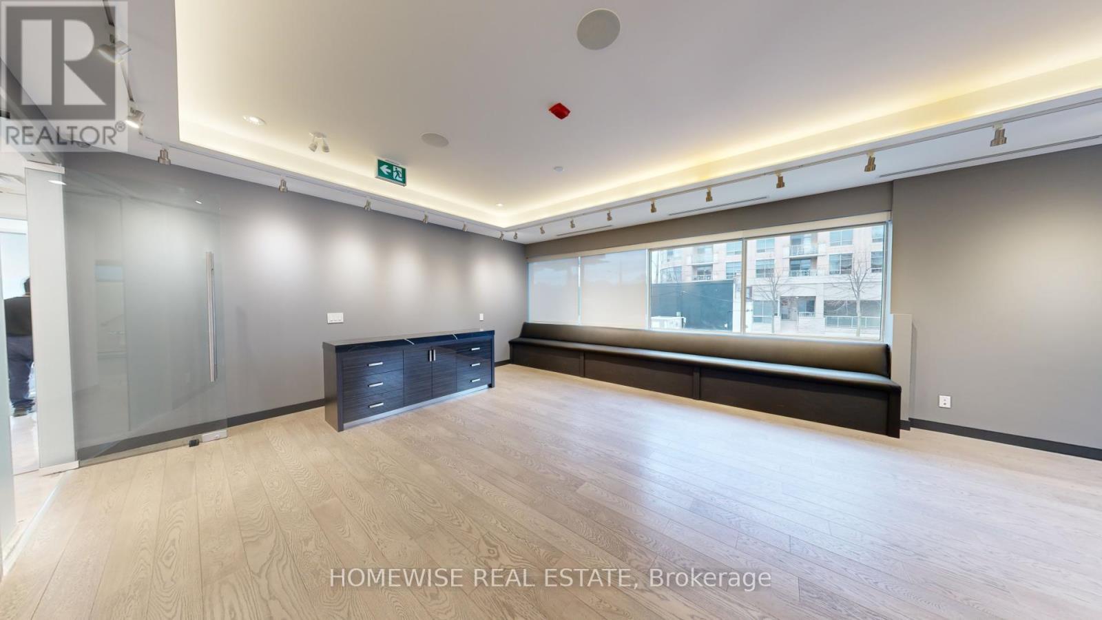 200 - 2828 Bathurst Street, Toronto, Ontario  M6B 3A7 - Photo 19 - C12393372