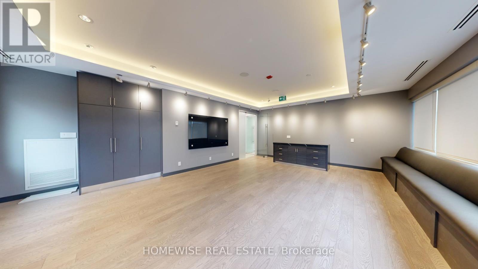 200 - 2828 Bathurst Street, Toronto, Ontario  M6B 3A7 - Photo 20 - C12393372