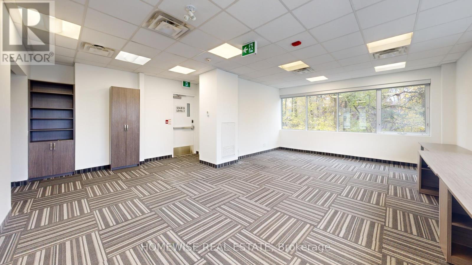 200 - 2828 Bathurst Street, Toronto, Ontario  M6B 3A7 - Photo 4 - C12393372
