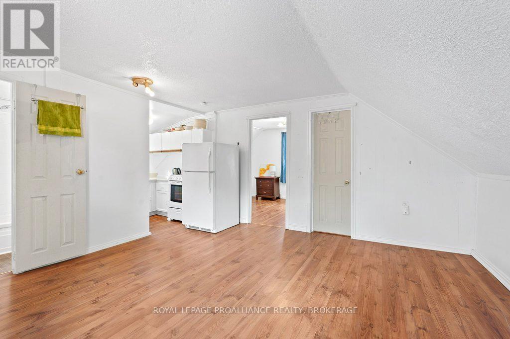 489 Alfred Street, Kingston, Ontario  K7K 4J4 - Photo 15 - X12393402