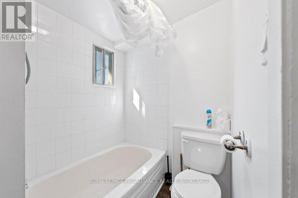 489 Alfred Street, Kingston, Ontario  K7K 4J4 - Photo 20 - X12393402