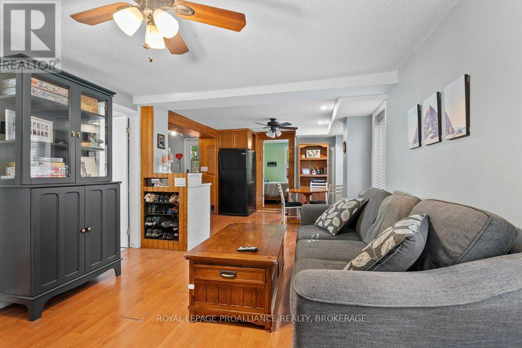489 Alfred Street, Kingston, Ontario  K7K 4J4 - Photo 6 - X12393402