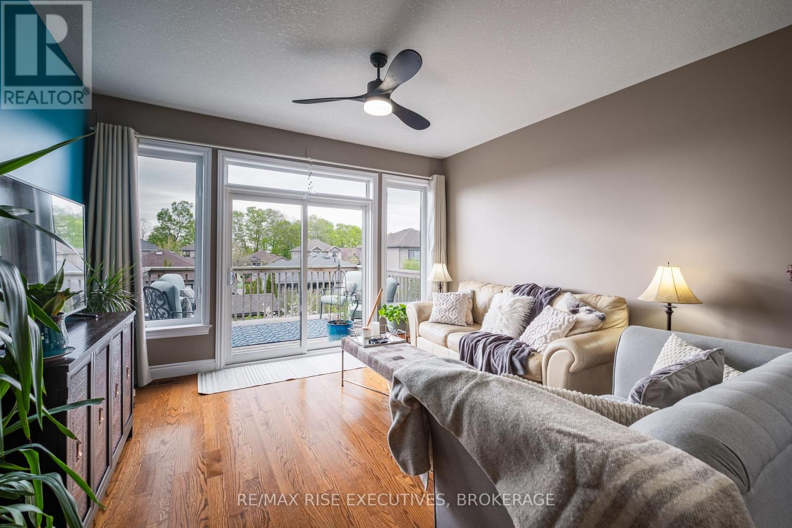 134 Islandview Drive, Loyalist, Ontario  K7N 0A5 - Photo 13 - X12393446