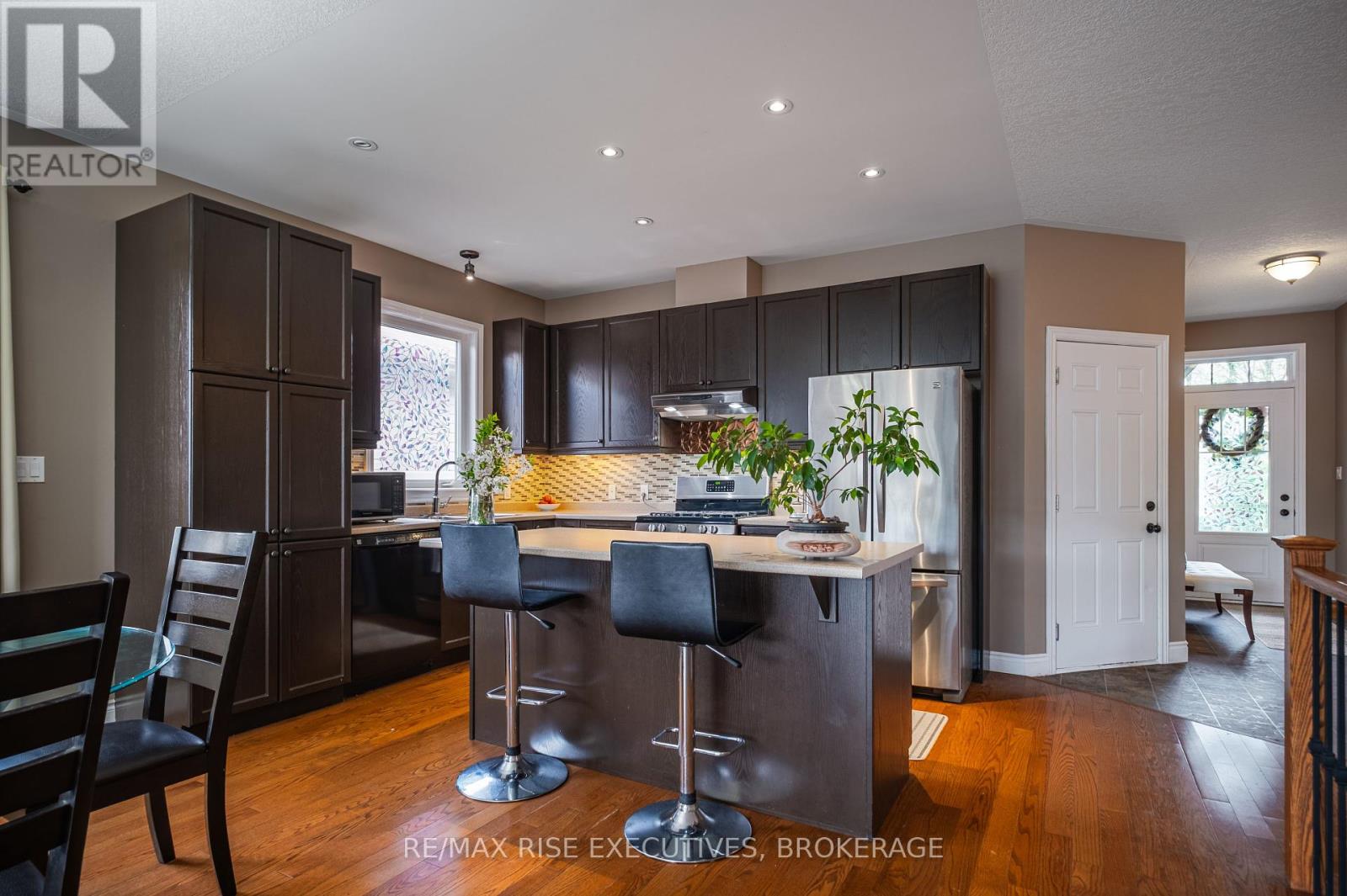 134 Islandview Drive, Loyalist, Ontario  K7N 0A5 - Photo 8 - X12393446