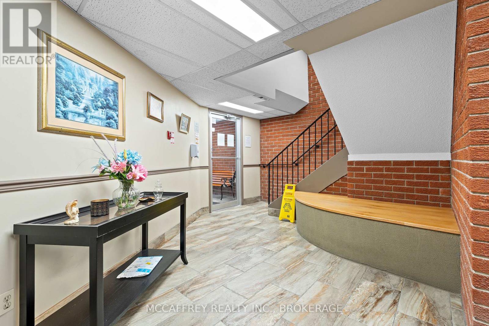 204 - 561 Armstrong Road, Kingston, Ontario  K7M 8J9 - Photo 27 - X12393462