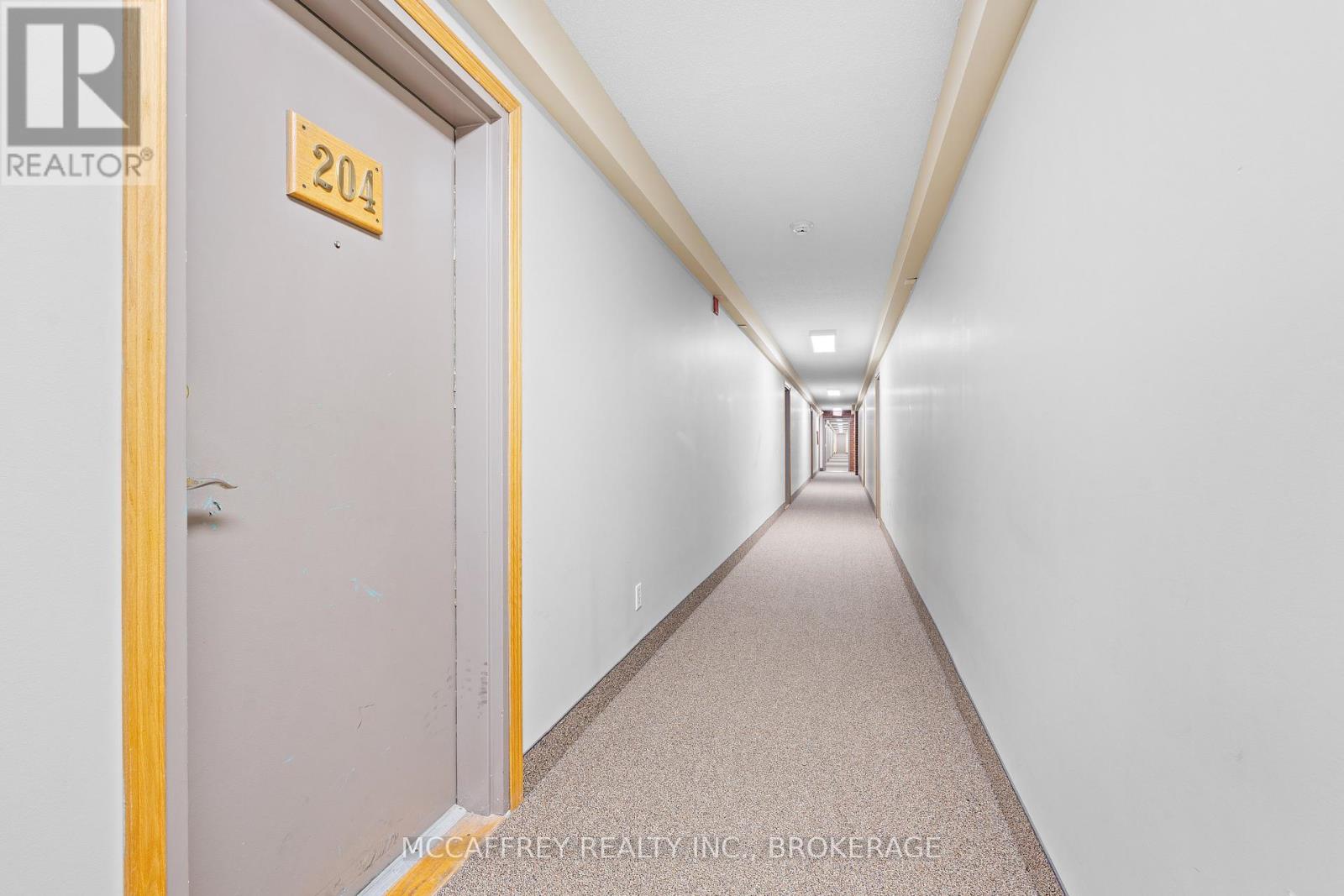 204 - 561 Armstrong Road, Kingston, Ontario  K7M 8J9 - Photo 3 - X12393462