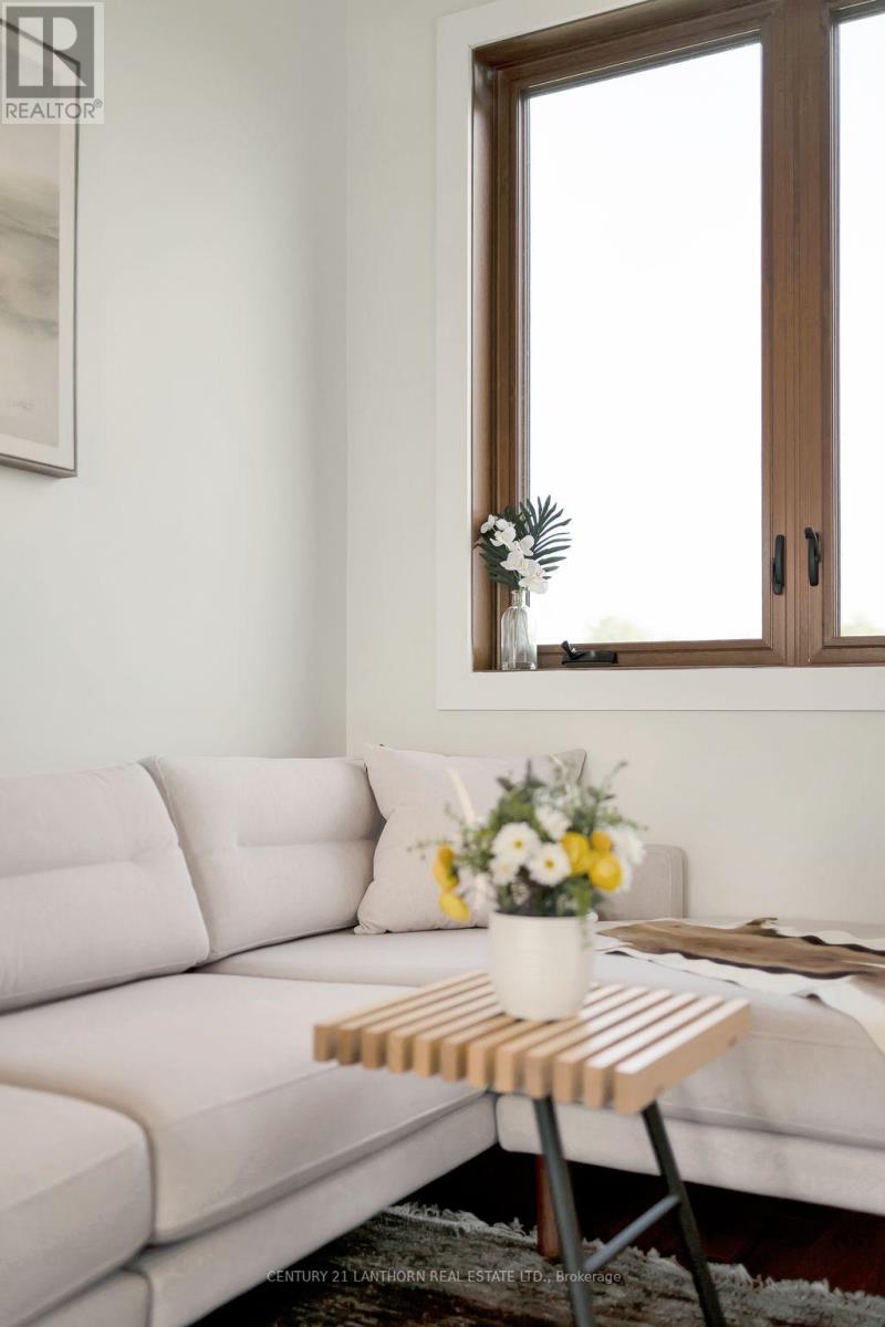 581 Frankford Road, Quinte West (Frankford Ward), Ontario  K0K 2B0 - Photo 46 - X12393418