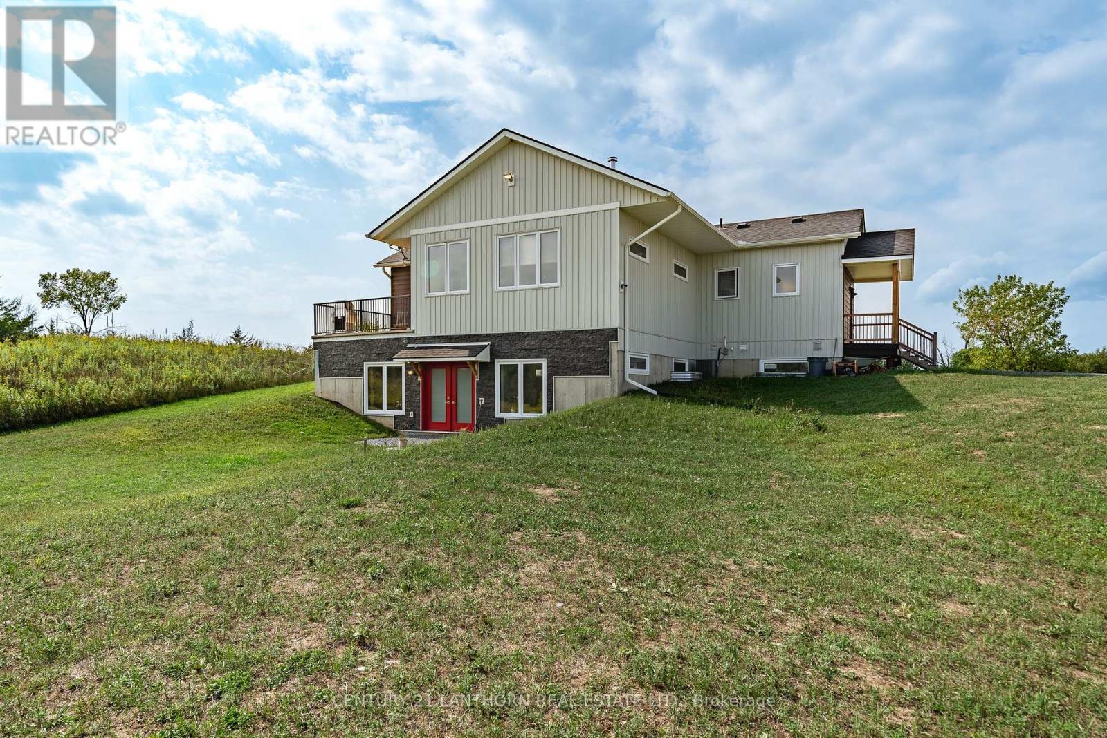 581 Frankford Road, Quinte West (Frankford Ward), Ontario  K0K 2B0 - Photo 6 - X12393418