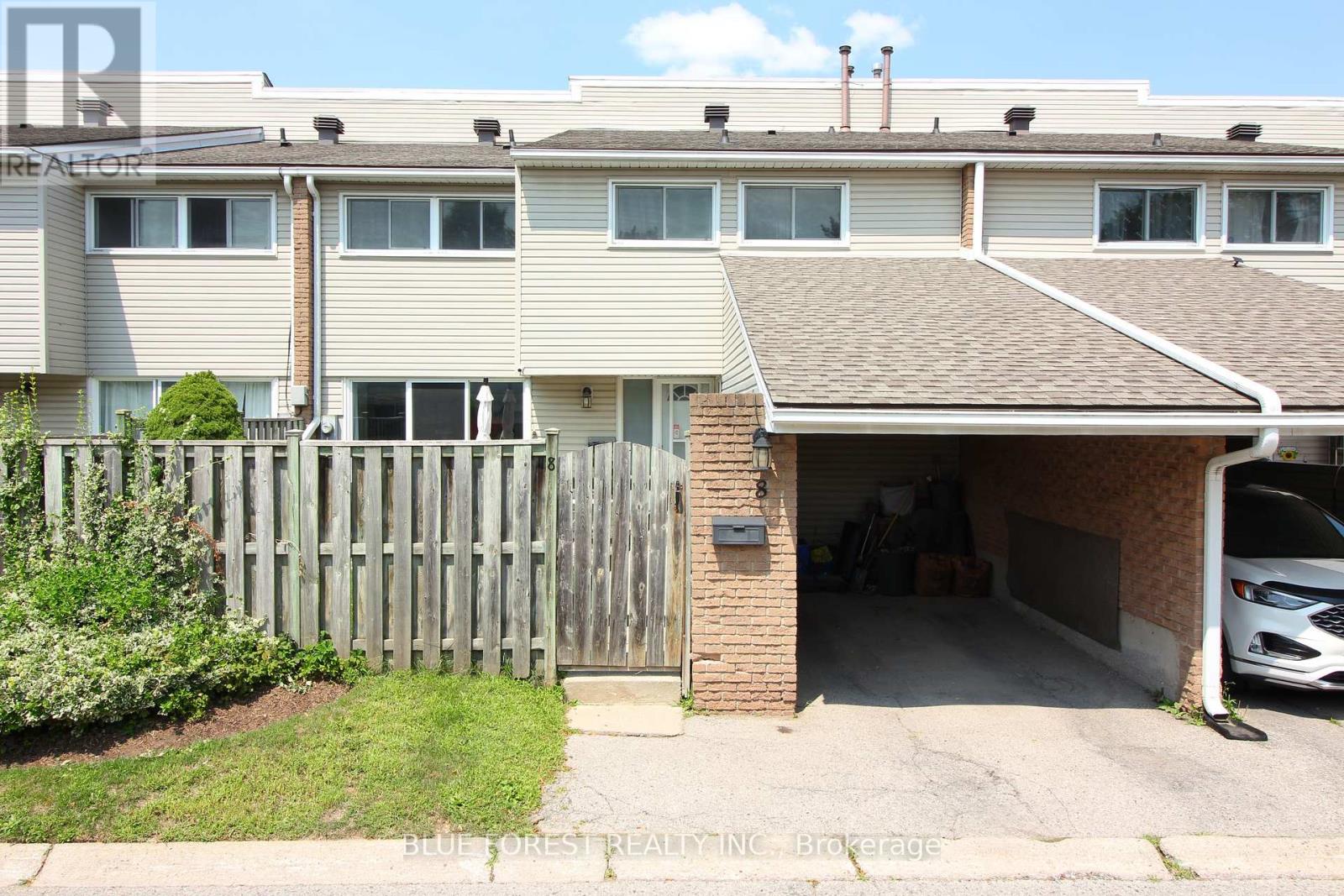 8 - 590 Millbank Drive, London South, Ontario  N6E 2H2 - Photo 1 - X12393417
