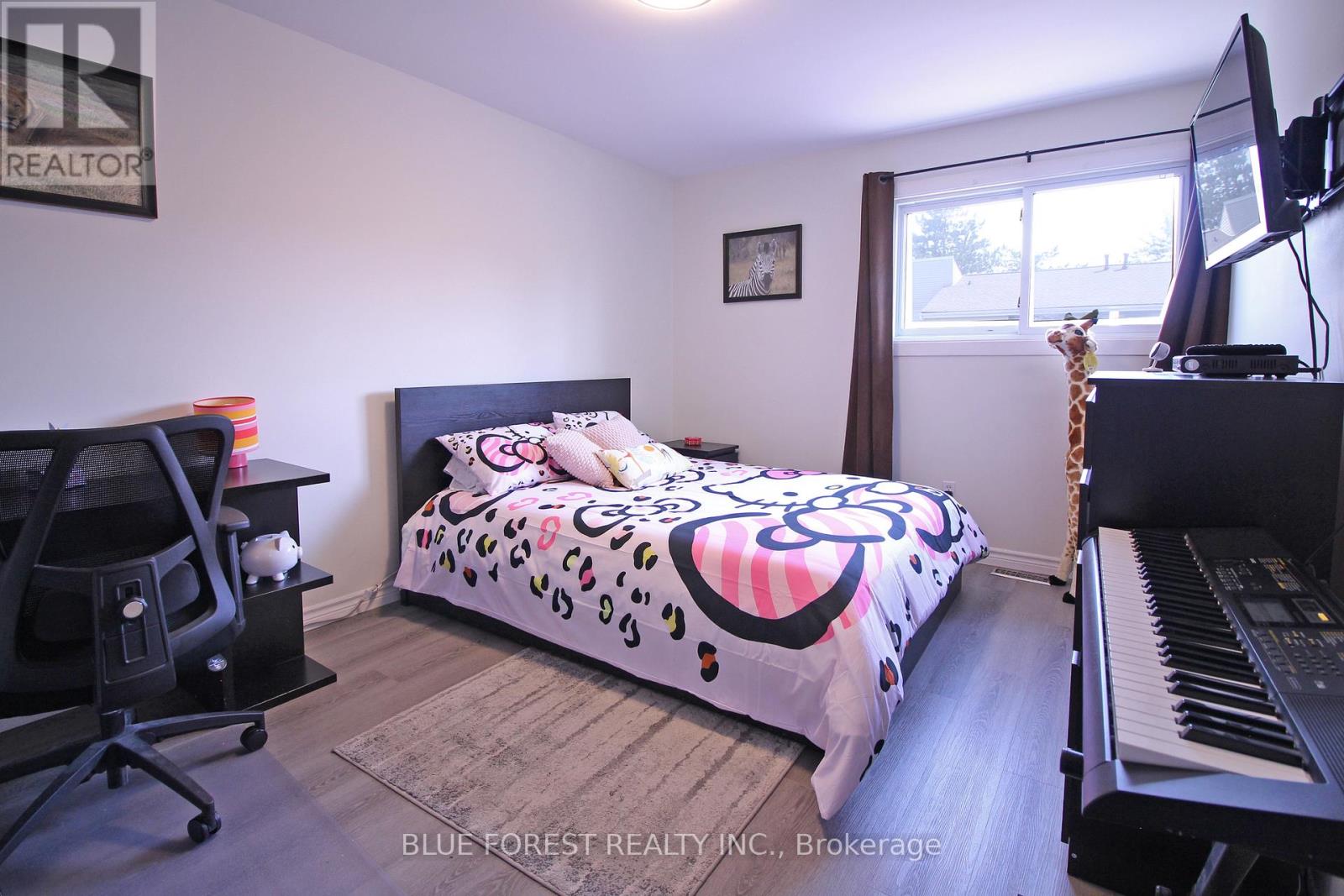 8 - 590 Millbank Drive, London South, Ontario  N6E 2H2 - Photo 19 - X12393417