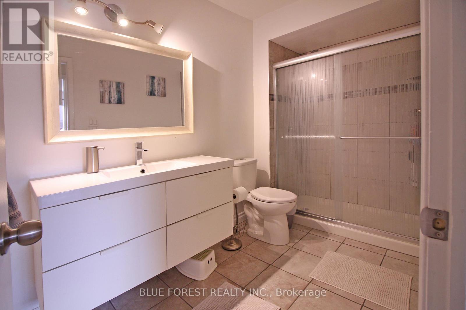 8 - 590 Millbank Drive, London South, Ontario  N6E 2H2 - Photo 21 - X12393417