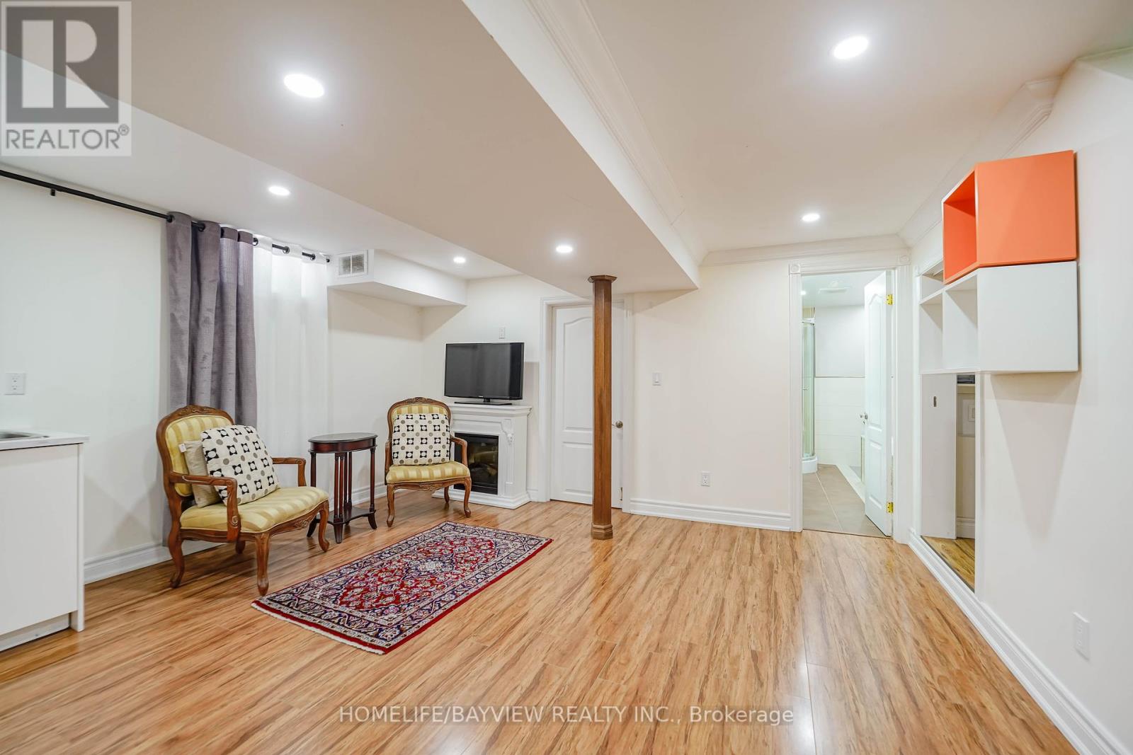 63 Seaton Drive, Aurora, Ontario  L4G 3W9 - Photo 26 - N12393376