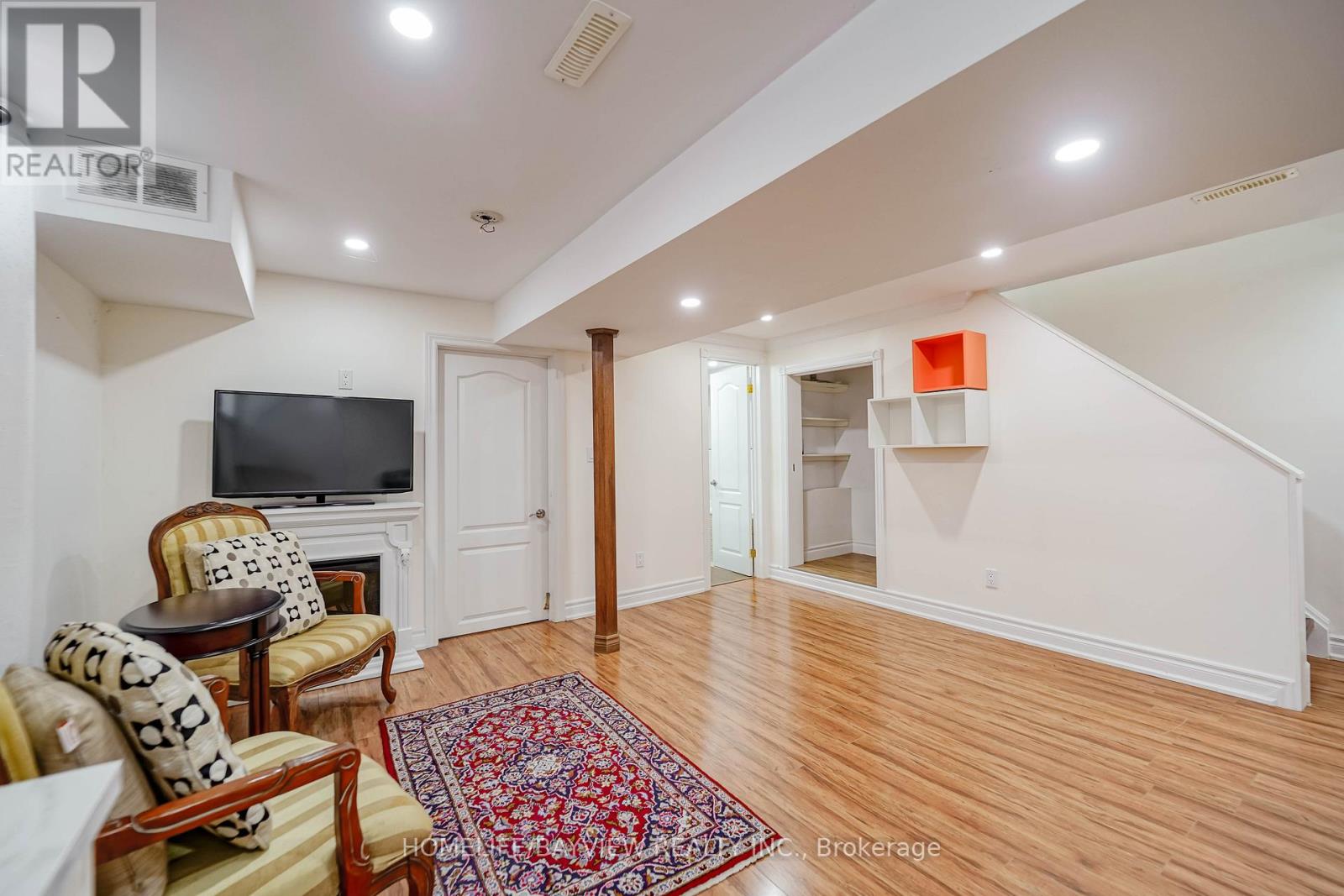 63 Seaton Drive, Aurora, Ontario  L4G 3W9 - Photo 30 - N12393376
