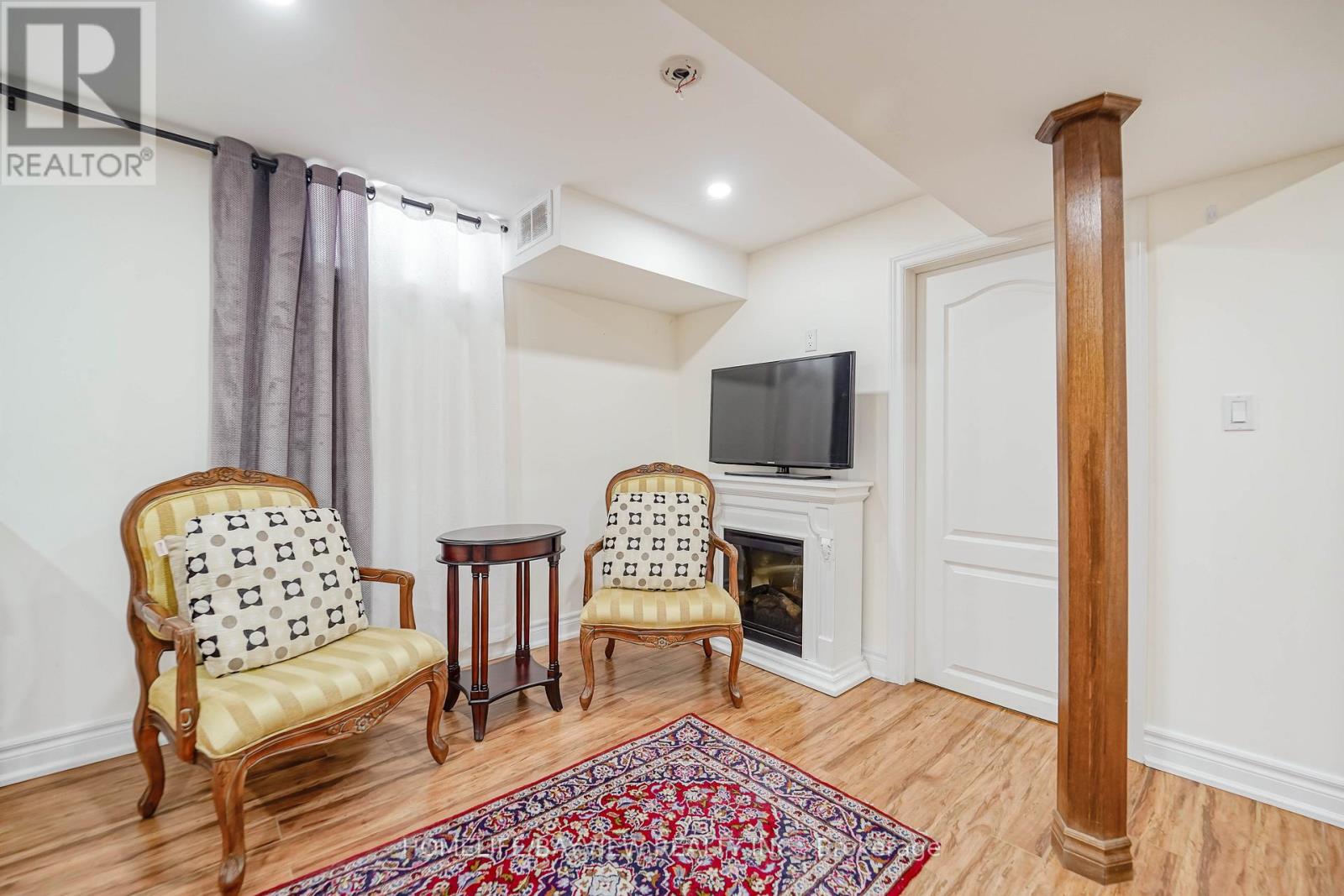 63 Seaton Drive, Aurora, Ontario  L4G 3W9 - Photo 31 - N12393376