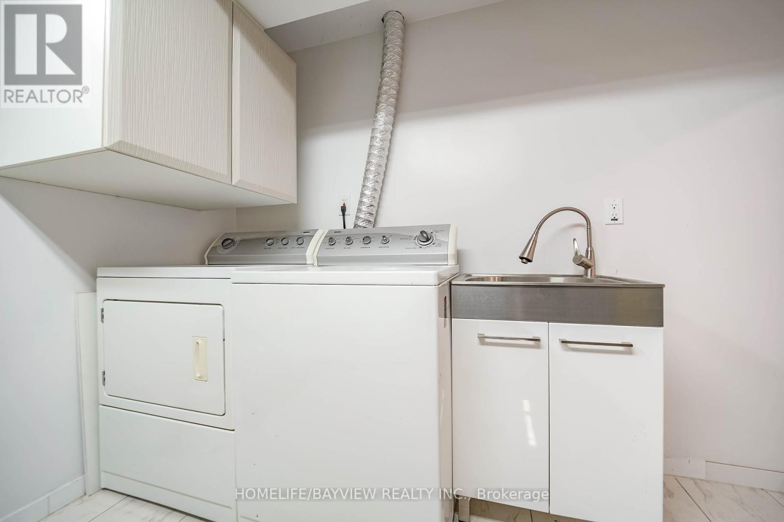 63 Seaton Drive, Aurora, Ontario  L4G 3W9 - Photo 36 - N12393376