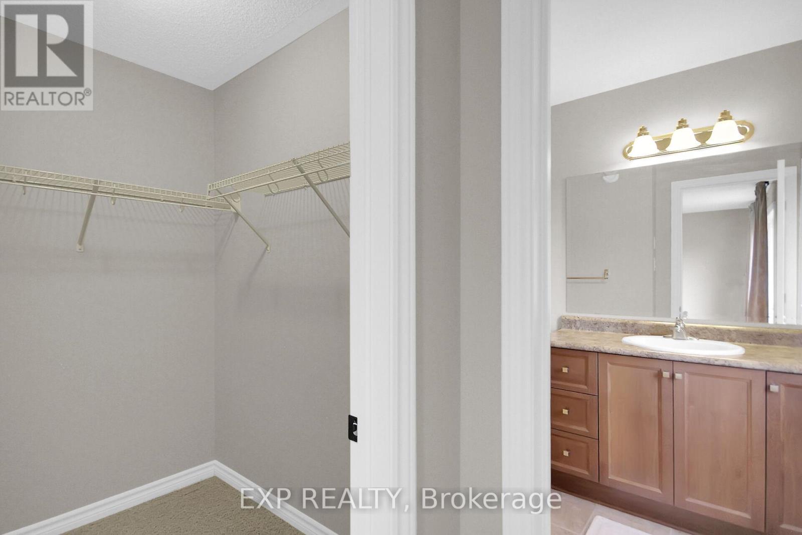 132 Gracewood Crescent, Ottawa, Ontario  K1T 0J5 - Photo 40 - X12393429