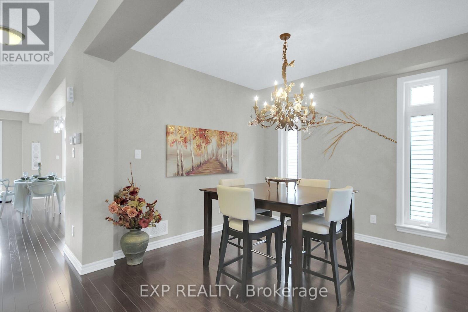 132 Gracewood Crescent, Ottawa, Ontario  K1T 0J5 - Photo 9 - X12393429