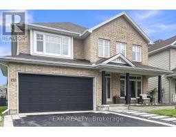 132 GRACEWOOD CRESCENT, Ottawa, Ontario