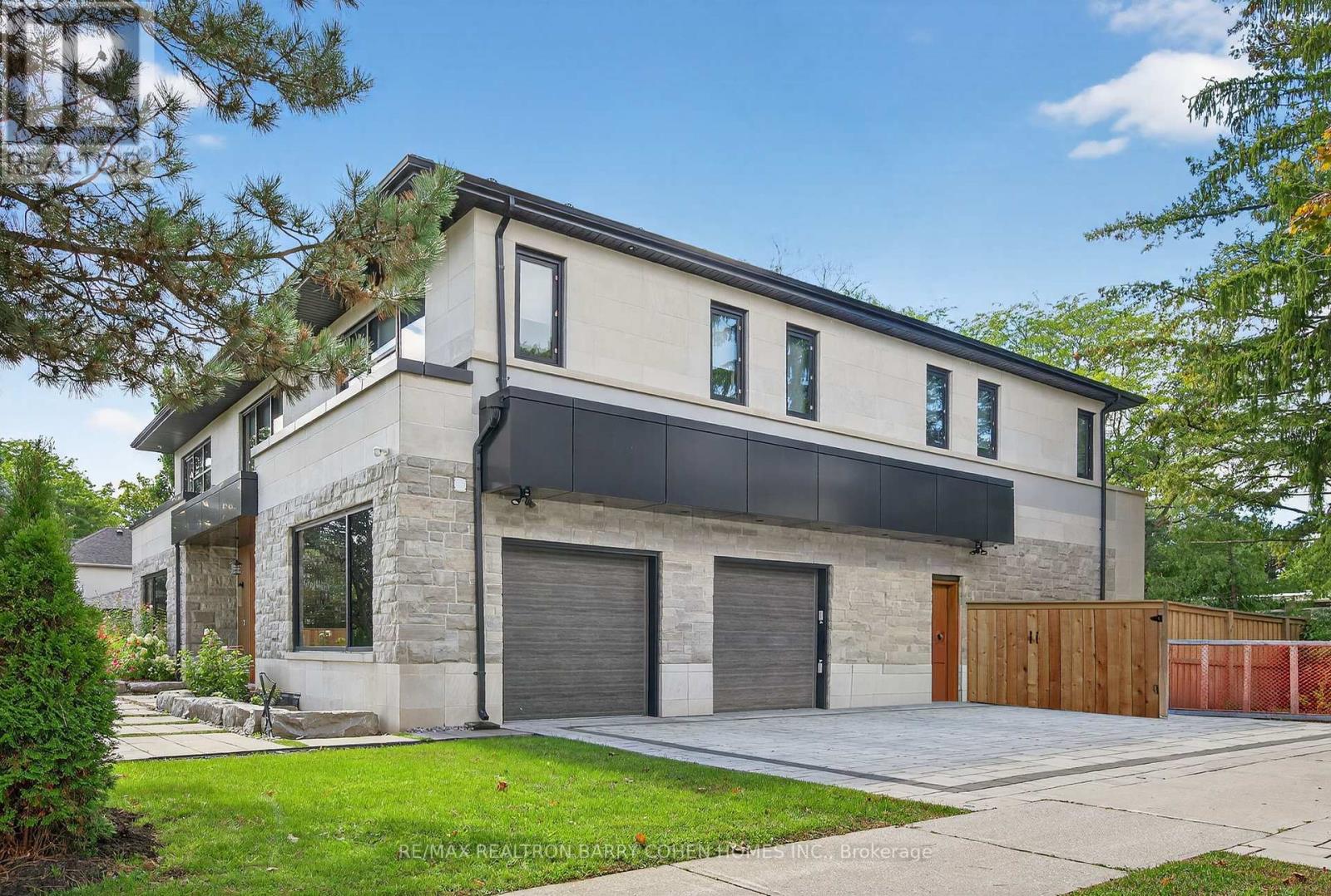 Property at 28 BRIAN CLIFF DRIVE image 3