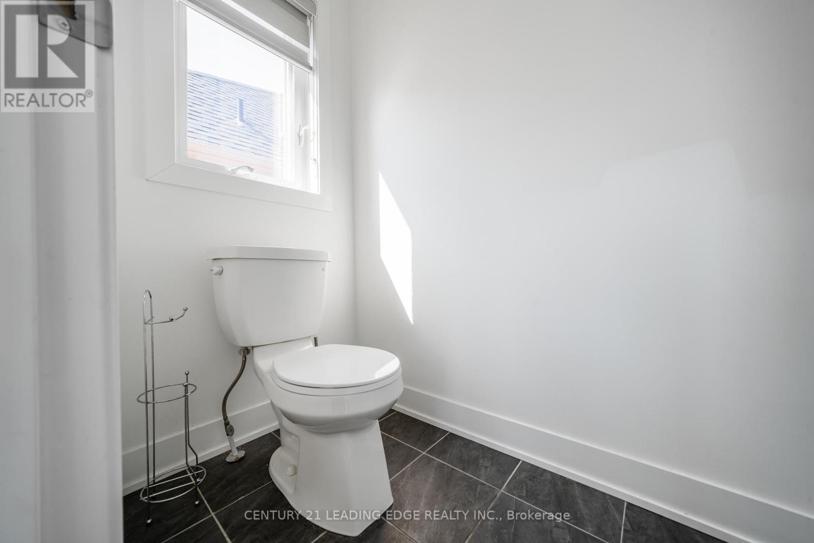77 Kentledge Avenue, East Gwillimbury, Ontario  L9N 0V9 - Photo 36 - N12363953
