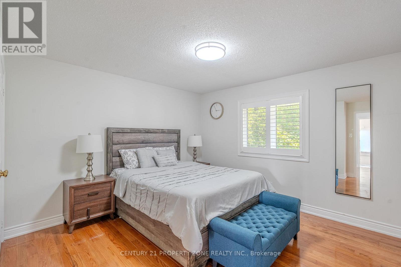 45 Nottingham Crescent, Brampton (Westgate), Ontario  L6S 4G3 - Photo 28 - W12393371