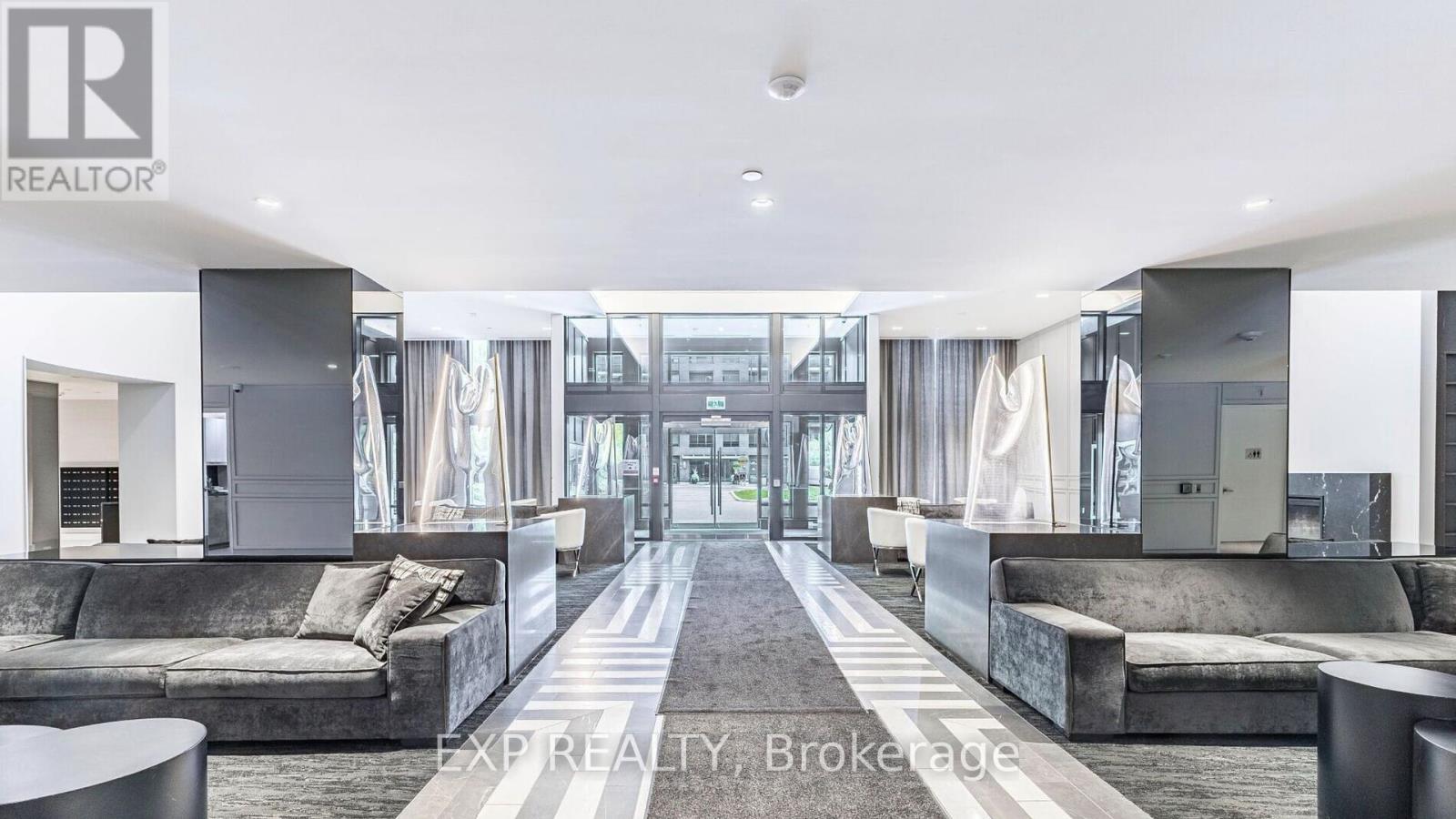 3210 - 30 Gibbs Road, Toronto, Ontario  M9B 0E4 - Photo 2 - W12393373