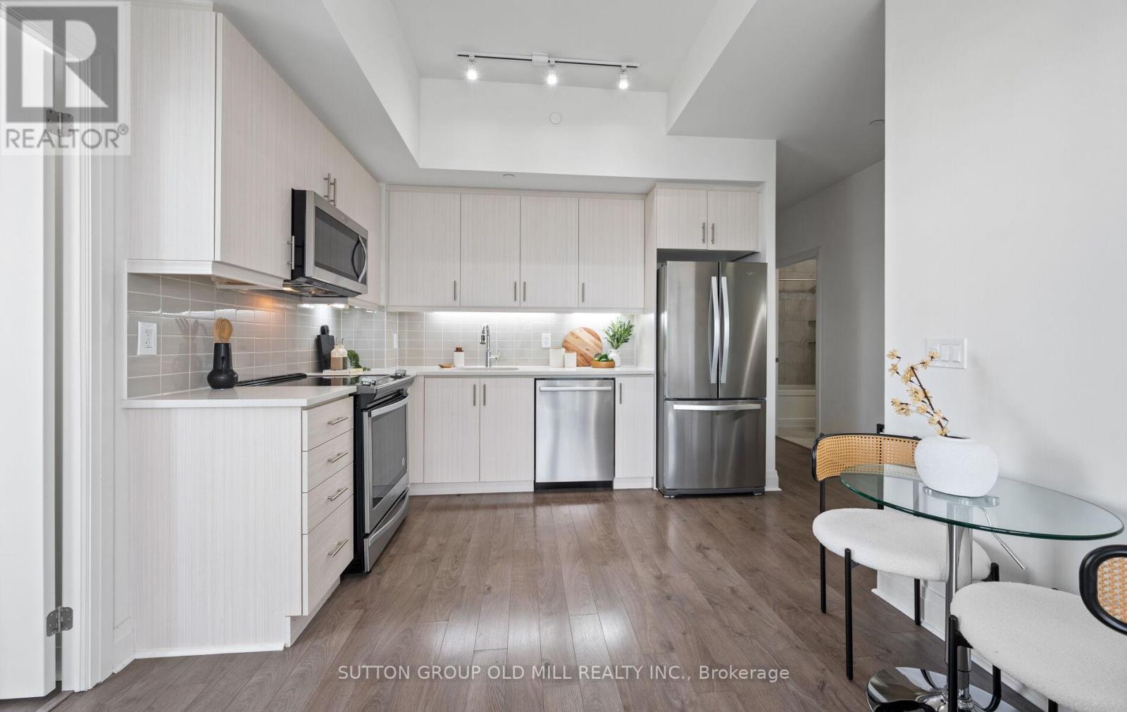 2308 - 17 Zorra Street, Toronto, Ontario  M8Z 4Z6 - Photo 14 - W12393385