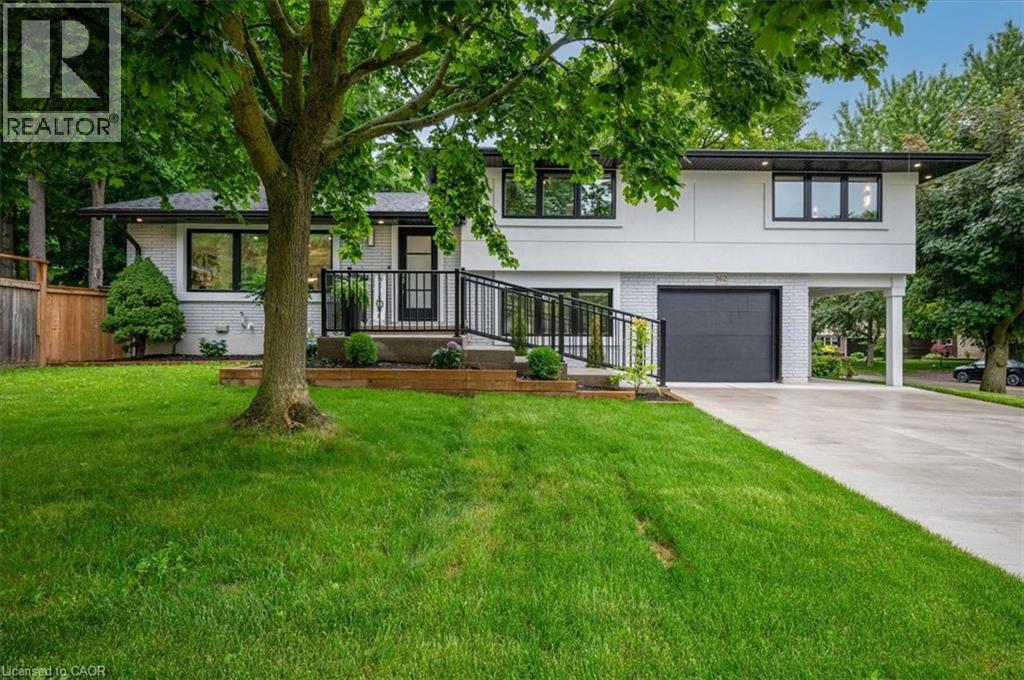 162 GREENBROOK Drive, Kitchener, Ontario