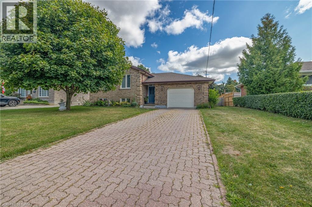 81 BEE Street, Woodstock, Ontario