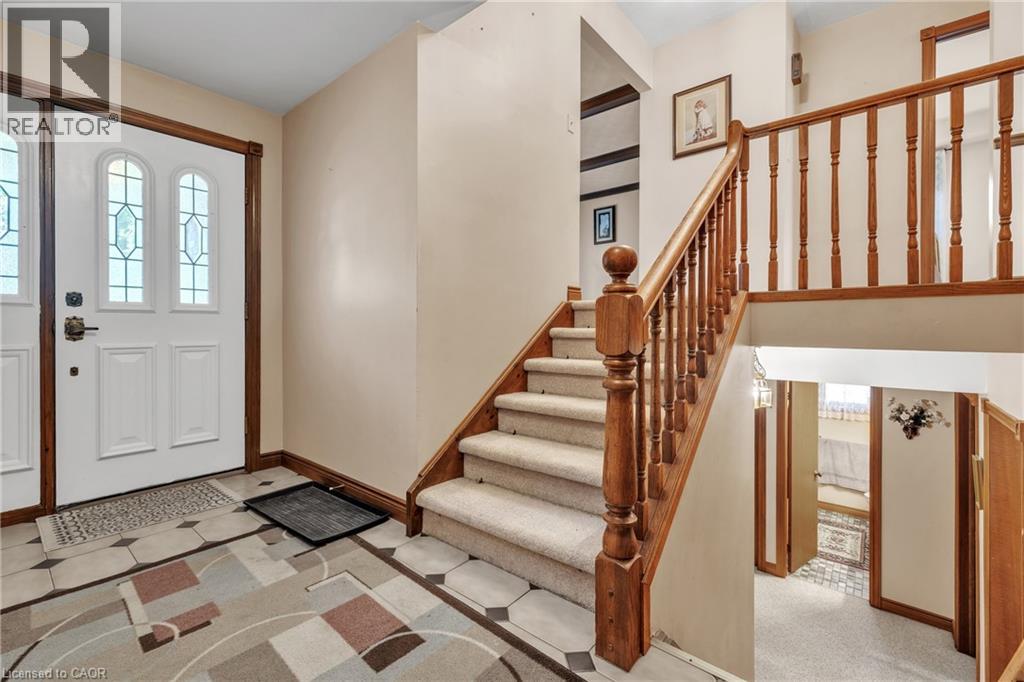 81 Bee Street, Woodstock, Ontario  N4S 3Z2 - Photo 4 - 40768225