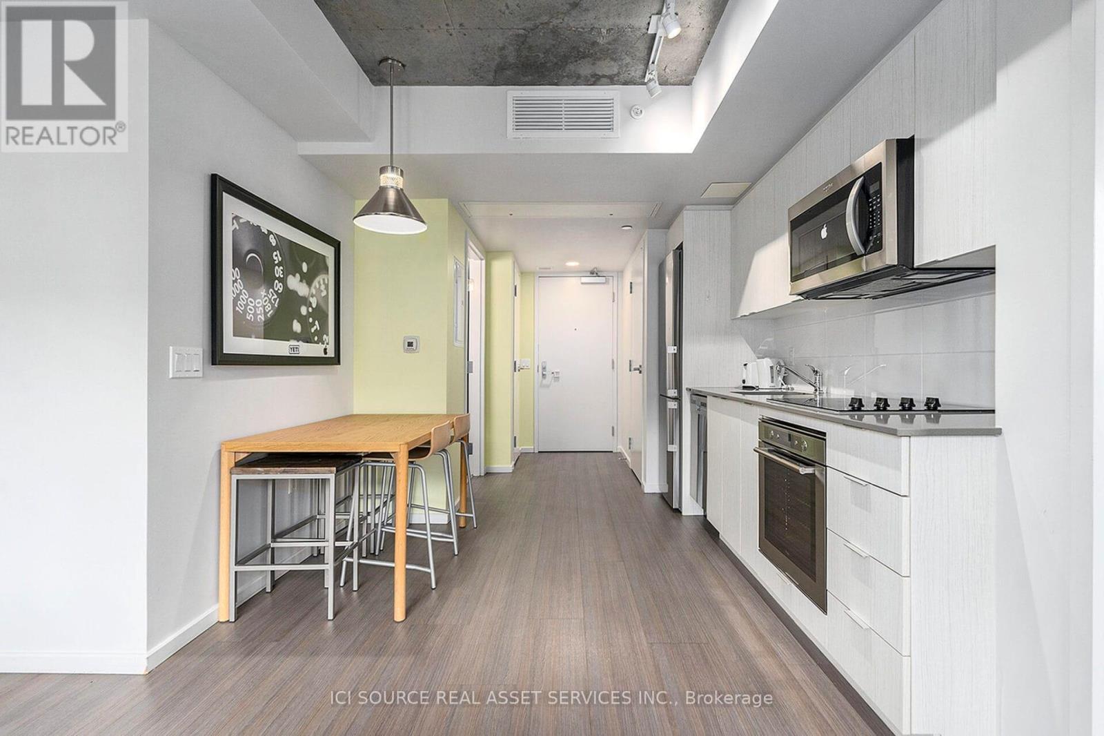 1702 - 105 Champagne Avenue S, Ottawa, Ontario  K1S 5E5 - Photo 10 - X12393382