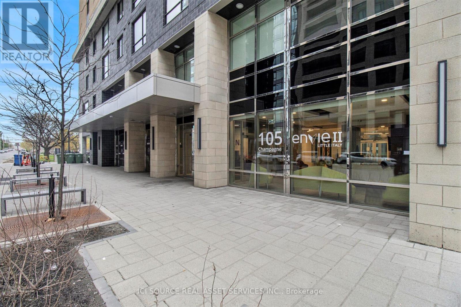 1702 - 105 Champagne Avenue S, Ottawa, Ontario  K1S 5E5 - Photo 3 - X12393382