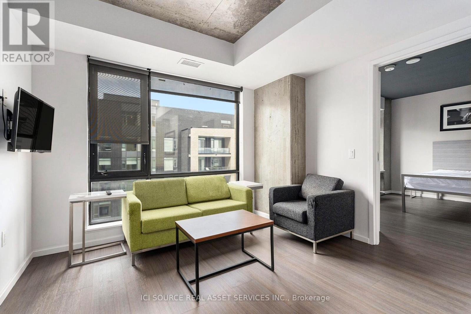 1702 - 105 Champagne Avenue S, Ottawa, Ontario  K1S 5E5 - Photo 6 - X12393382
