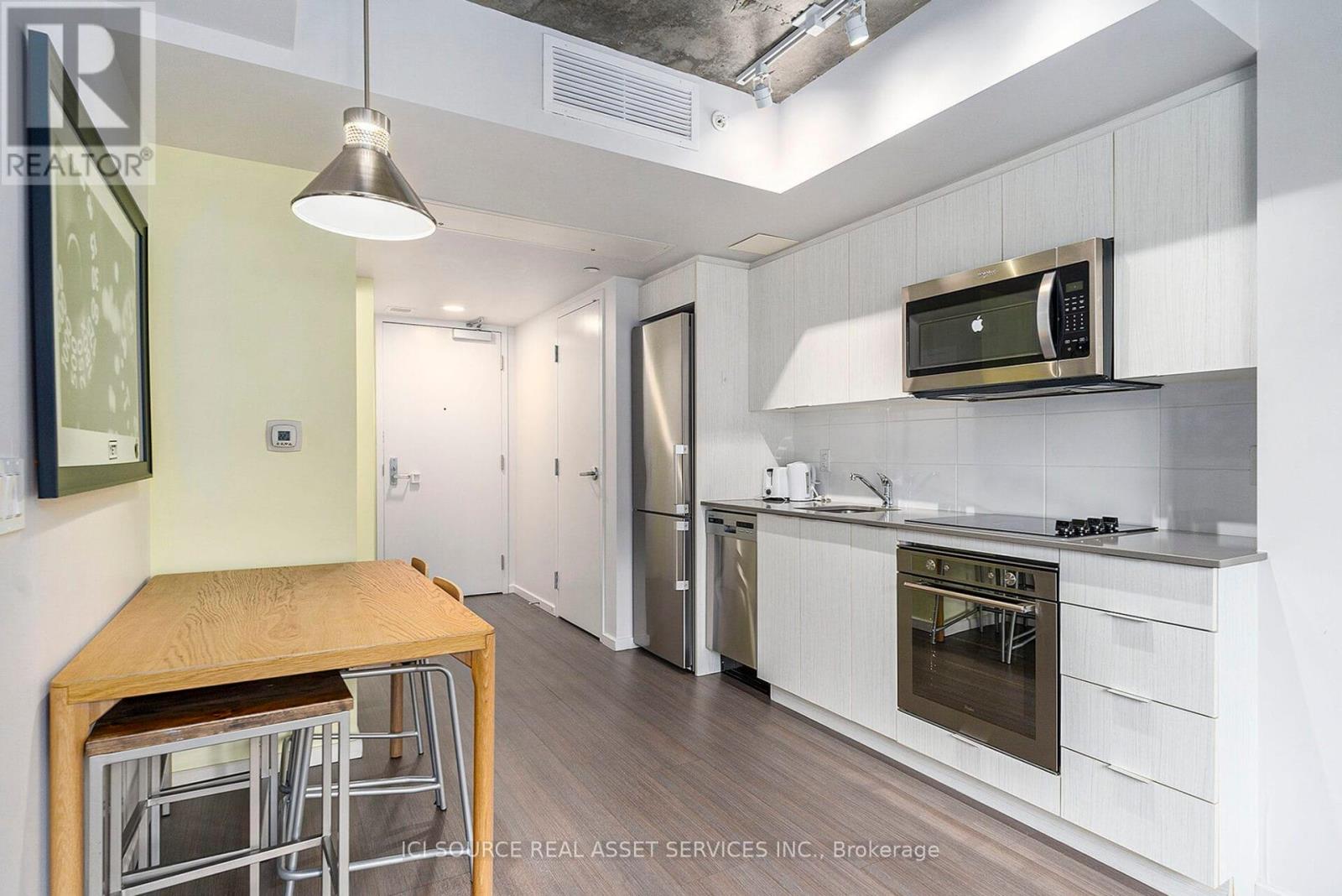 1702 - 105 Champagne Avenue S, Ottawa, Ontario  K1S 5E5 - Photo 9 - X12393382