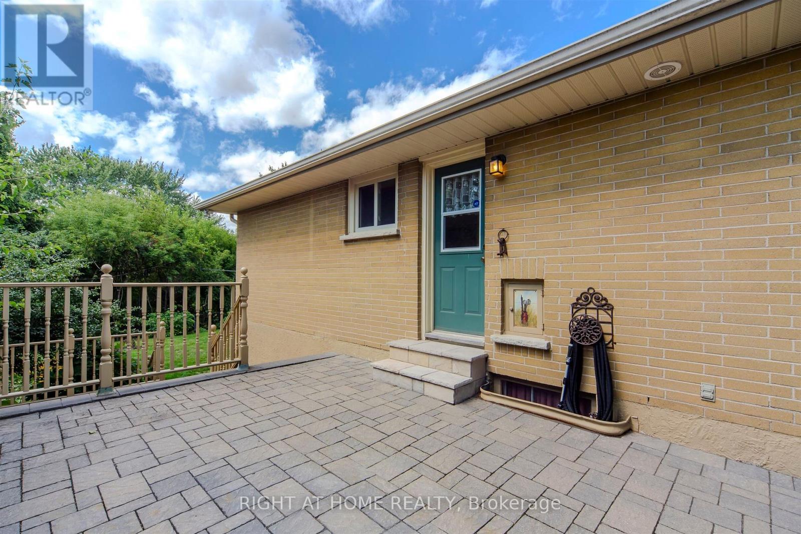 596 Wychwood Street, Oshawa, Ontario  L1G 2T3 - Photo 43 - E12393440