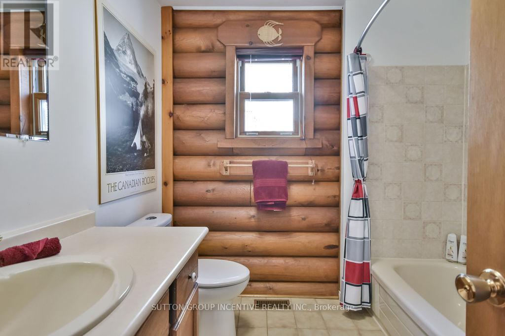 199 Anne Street N, Barrie, Ontario  L4N 4T4 - Photo 31 - S12393412