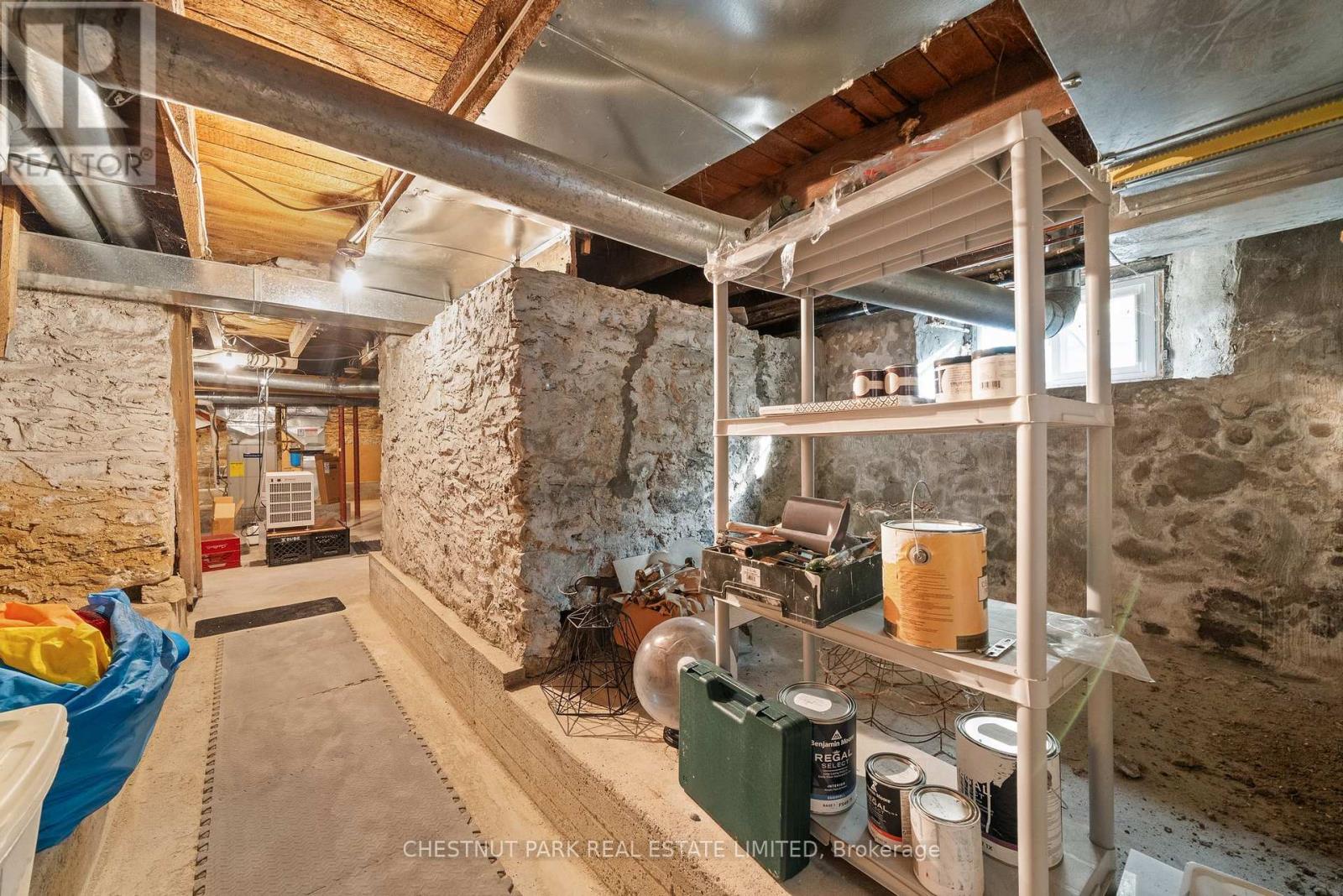 15 Jane Street, Prince Edward County, Ontario K0K 2T0 - Photo 50 - X12393494