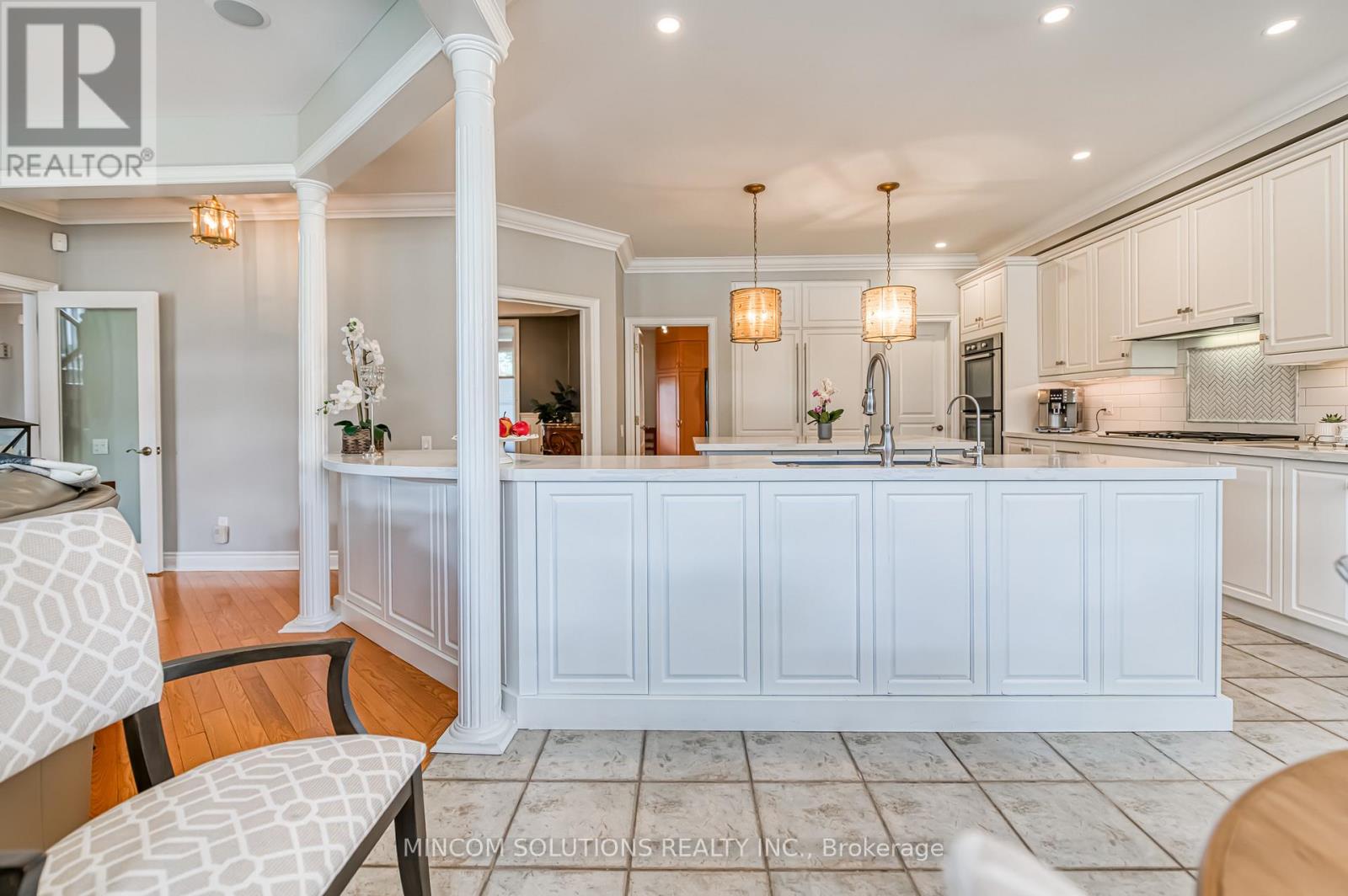 35 Links Lane, Brampton (Credit Valley), Ontario  L6Y 5H2 - Photo 14 - W12393423