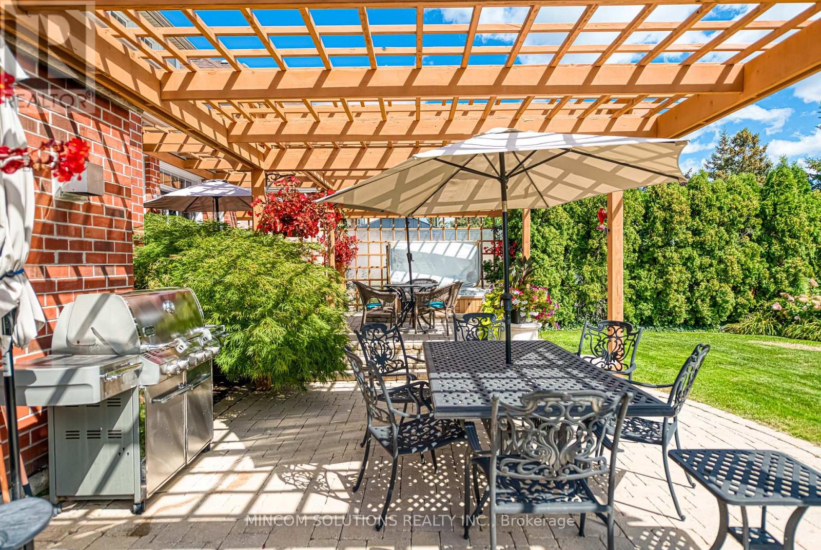 35 Links Lane, Brampton (Credit Valley), Ontario  L6Y 5H2 - Photo 39 - W12393423