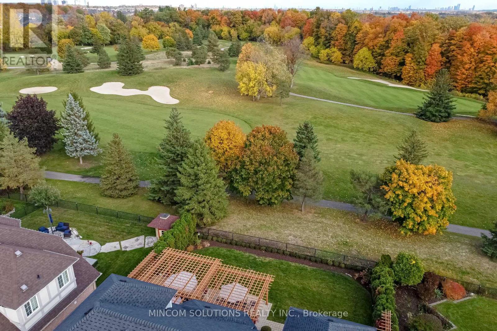 35 Links Lane, Brampton (Credit Valley), Ontario  L6Y 5H2 - Photo 50 - W12393423