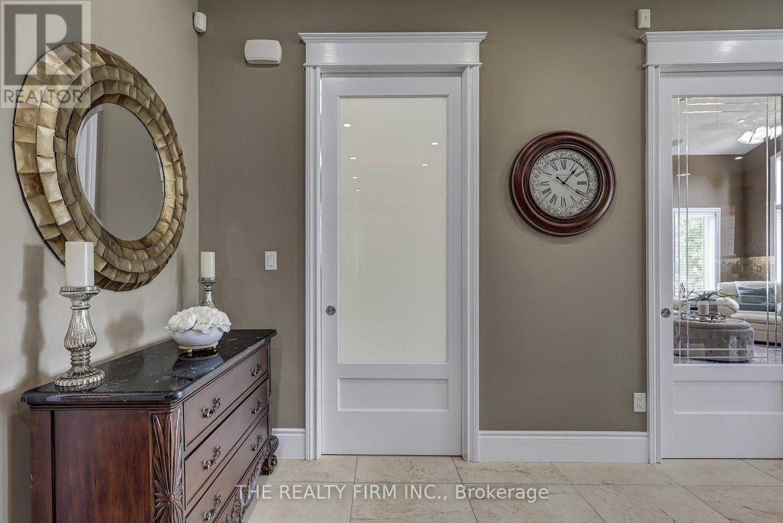 22060 Nissouri Road, Thames Centre, Ontario  N0M 2P0 - Photo 19 - X12393467